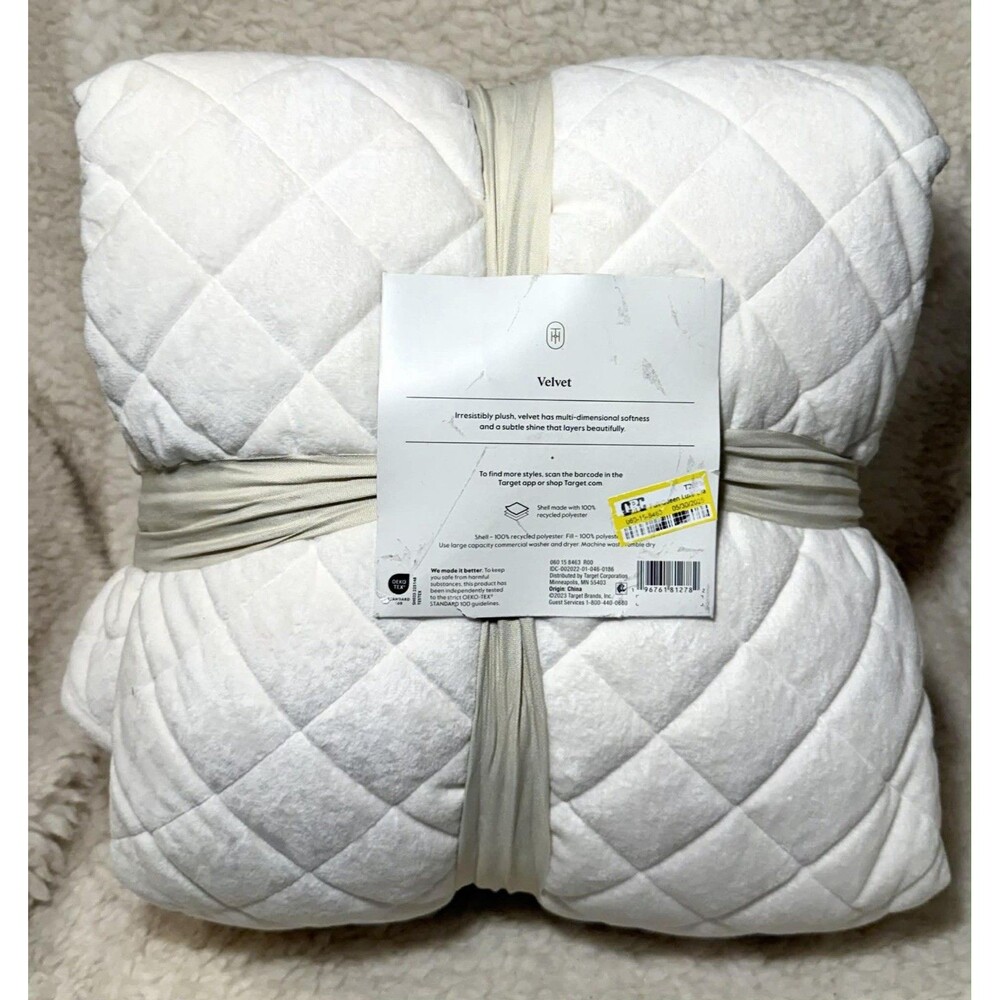 Threshold Luxe Velvet Quilt Full Queen Ivory Diamond Stitch - Picture 5 of 5